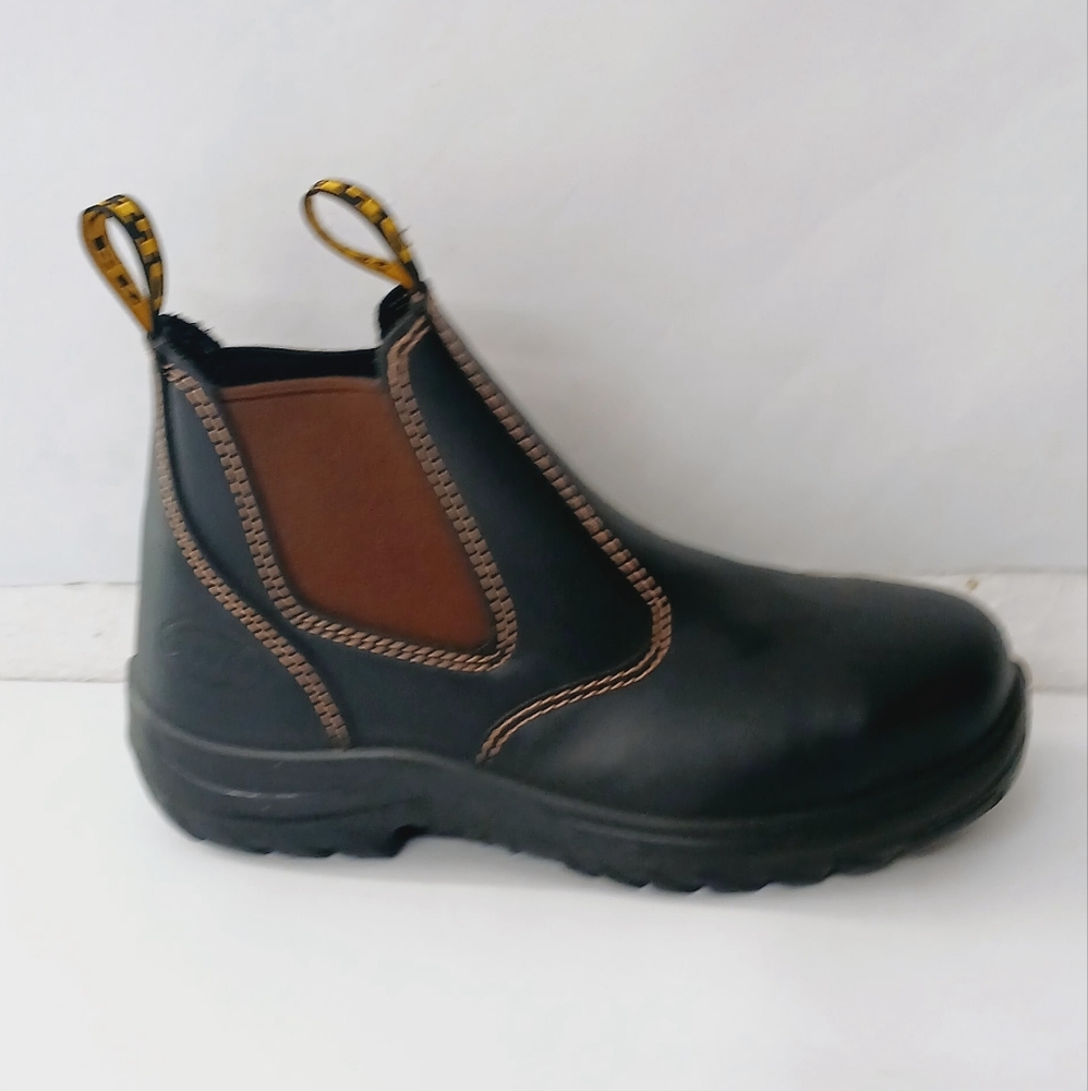 Olivers Black and Brown Ankle Boots with Elastic Goring